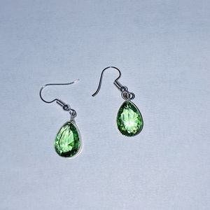Sterling genuine peridot dangle earrings pear tear